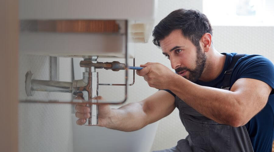 Faucet aerator cleaning/replacement in Kremlin, MT